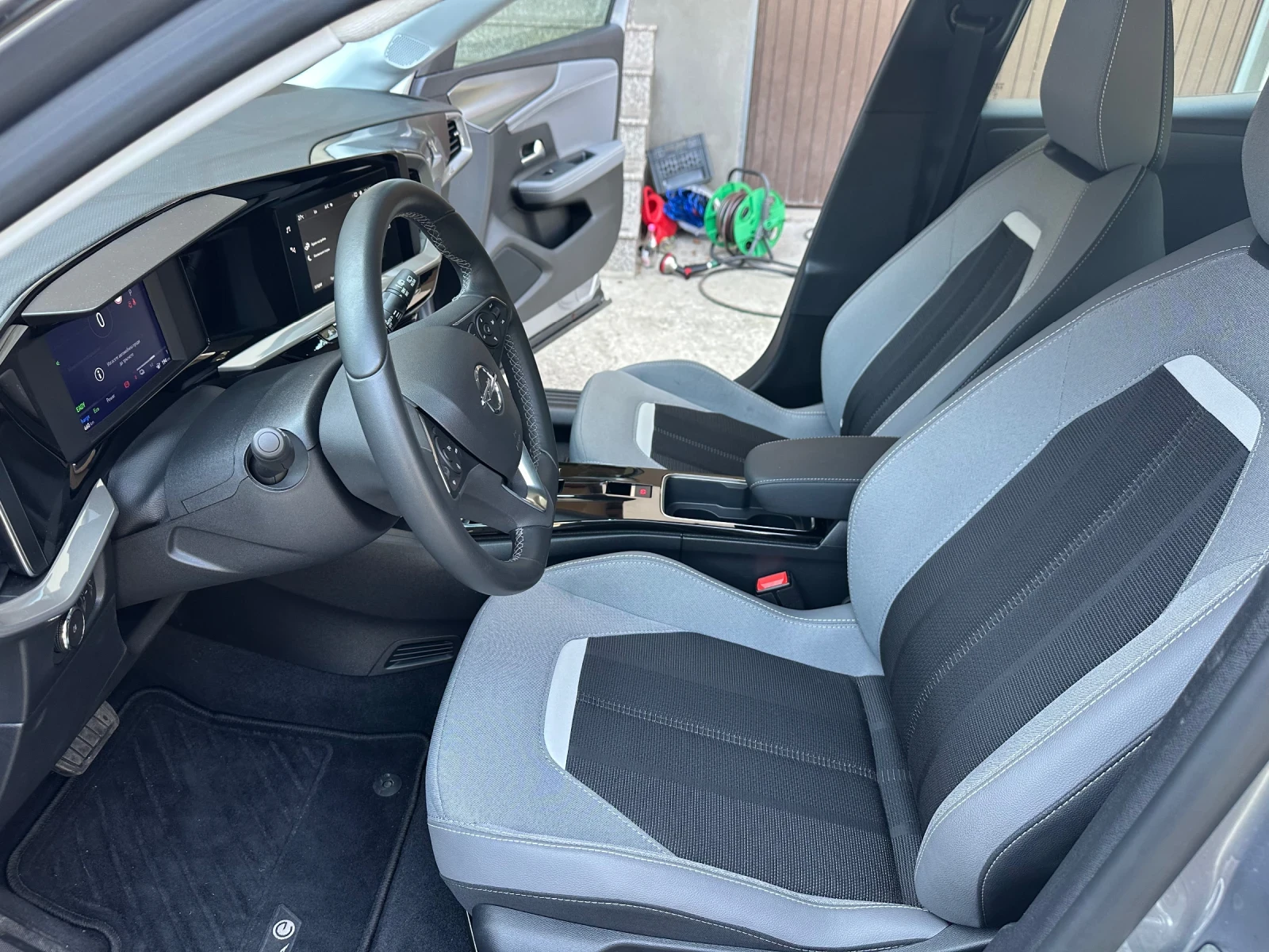 Opel Mokka - E 50kW 6670 KM !!! , снимка 12 - Автомобили и джипове - 55926063