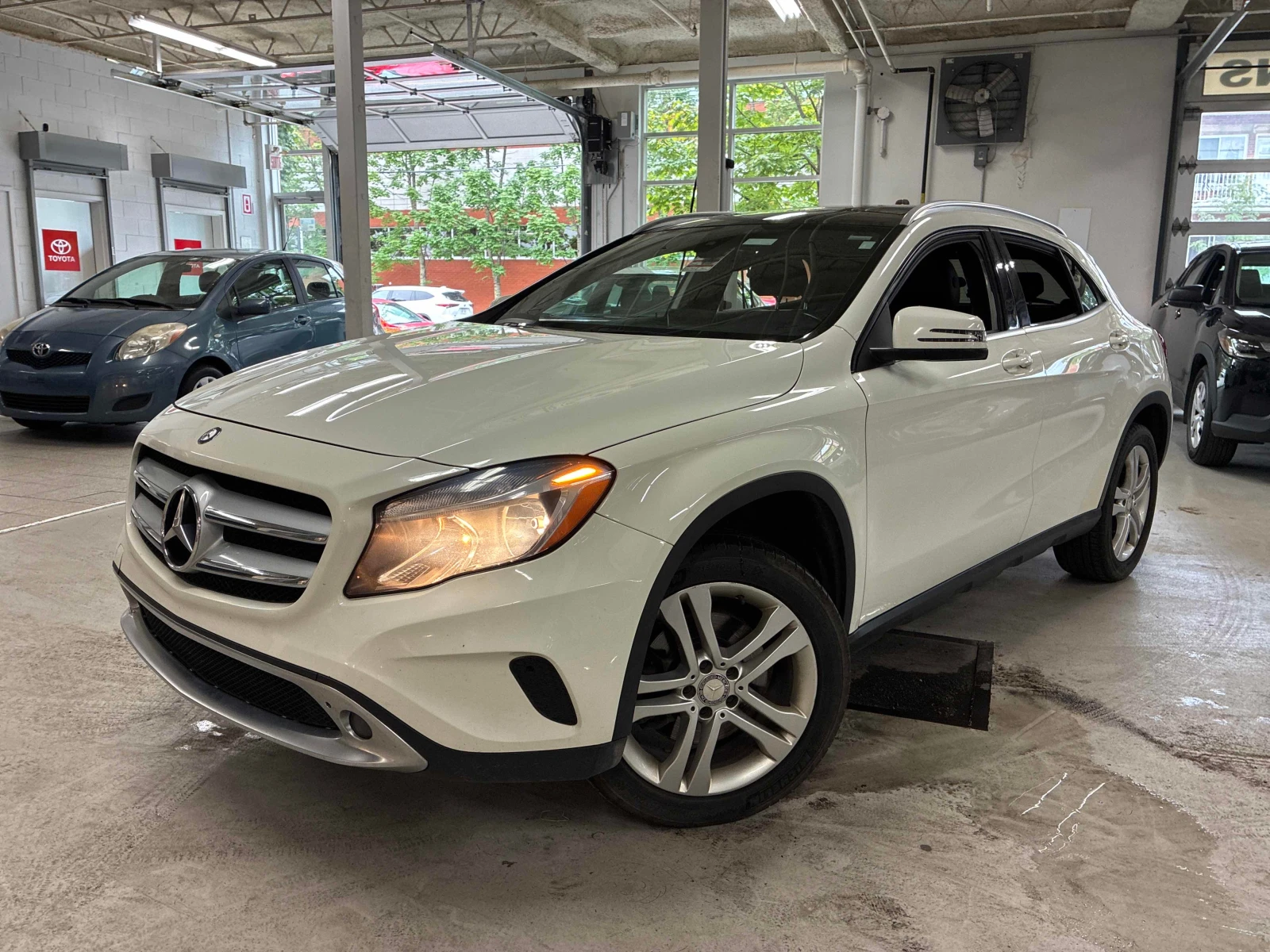 Mercedes-Benz GLA 250 * АВТОКРЕДИТ * ГЛАВНО ПРЕДСТАВИТЕЛСТВО
