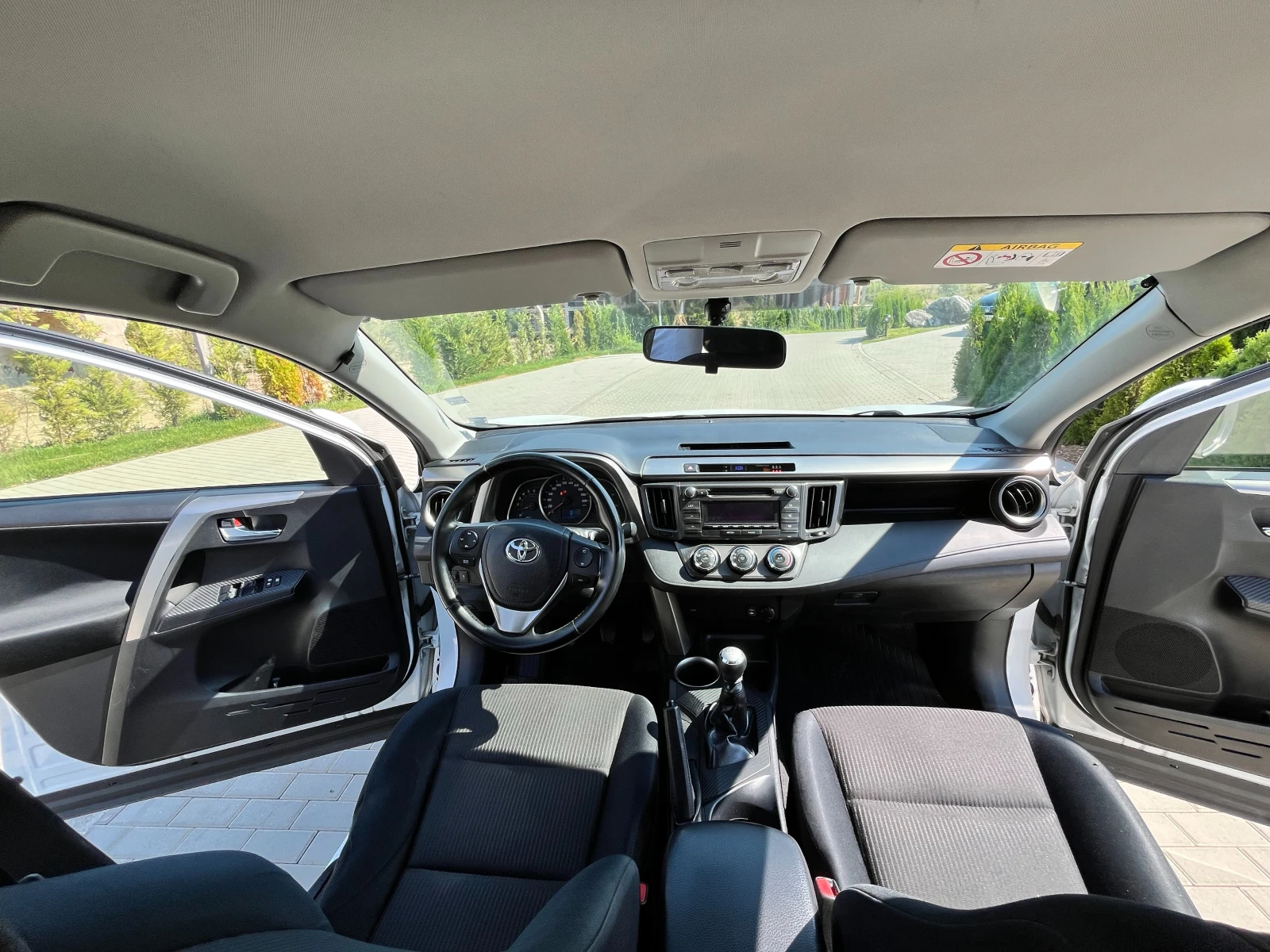 Toyota Rav4, снимка 5 - Автомобили и джипове - 56047271