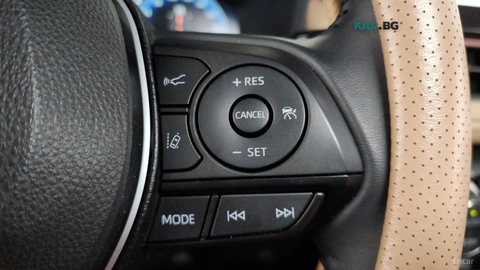 Toyota Rav4 XLE* DIGITAL* ДИСТРОНИК* КАМЕРА* ПАНО* ПОДГРЕВ* , снимка 17 - Автомобили и джипове - 56203519