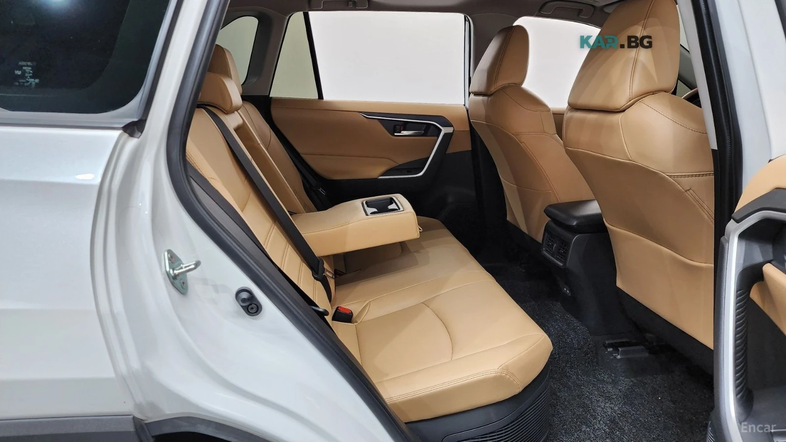 Toyota Rav4 XLE* DIGITAL* ДИСТРОНИК* КАМЕРА* ПАНО* ПОДГРЕВ* , снимка 11 - Автомобили и джипове - 56203519