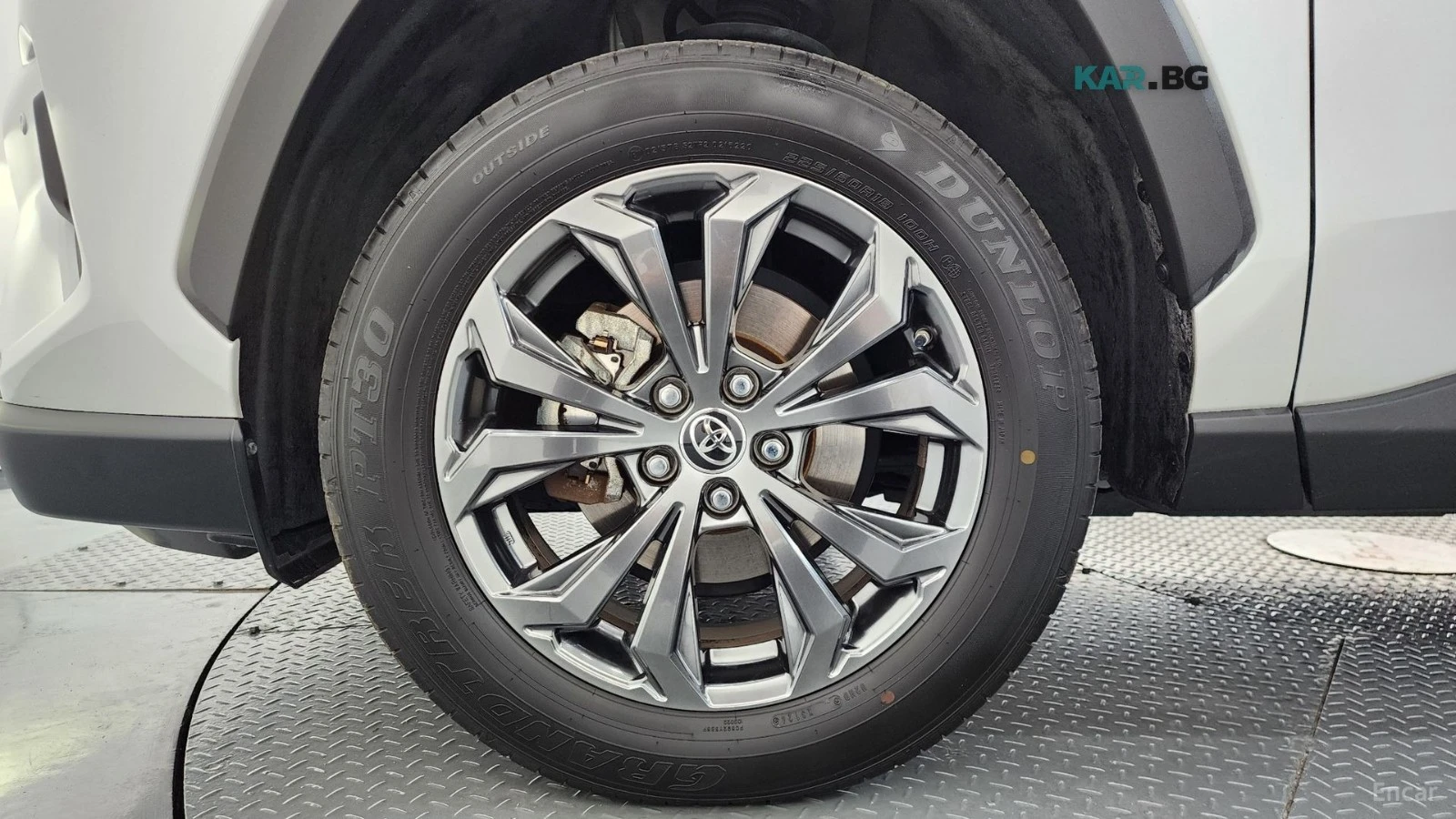 Toyota Rav4 XLE* DIGITAL* ДИСТРОНИК* КАМЕРА* ПАНО* ПОДГРЕВ* , снимка 5 - Автомобили и джипове - 56203519
