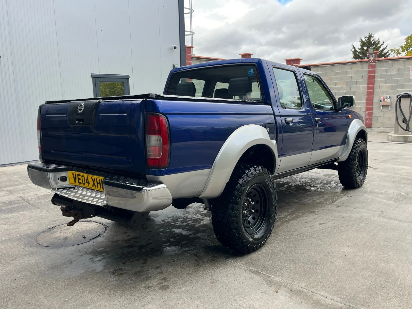 Nissan Navara, снимка 4 - Автомобили и джипове - 56738719