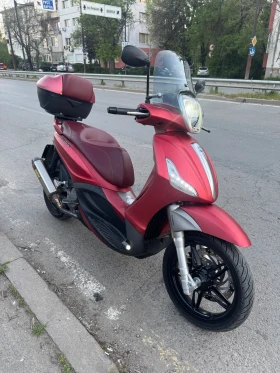Piaggio Beverly 350i Sport ASR 1 ви Собственик 20 000км! , снимка 1
