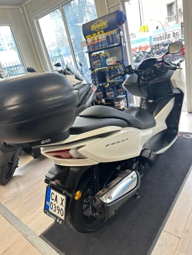 Honda Forza 300i ABS регистриран | Auto.bg — изображение 10