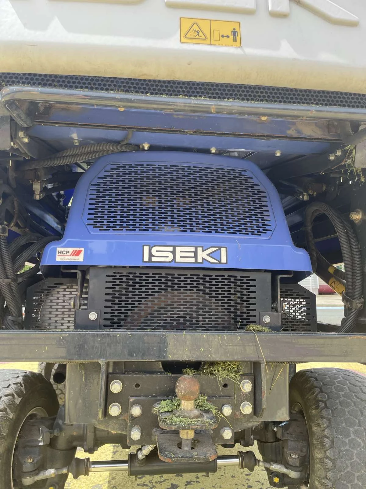 Трактор ISEKI SFH 240, снимка 6 - Селскостопанска техника - 54409564