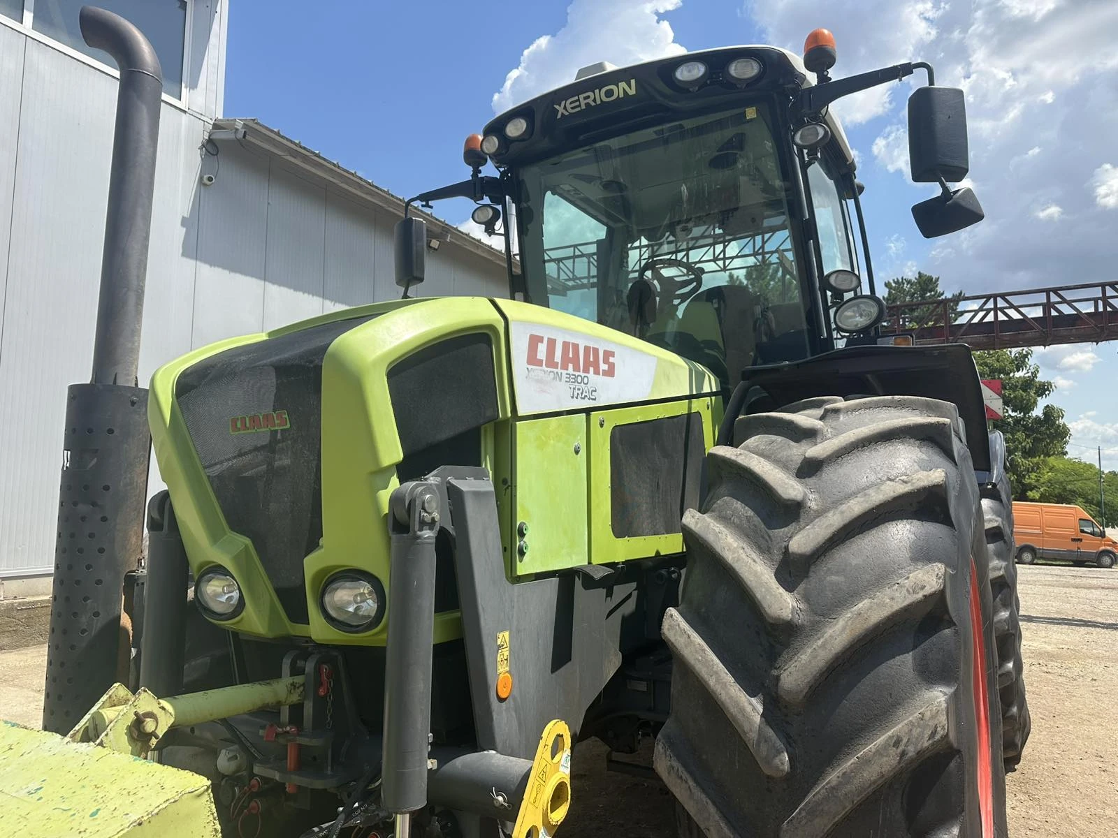 Трактор Claas Xerion 3300, снимка 3 - Селскостопанска техника - 55655122