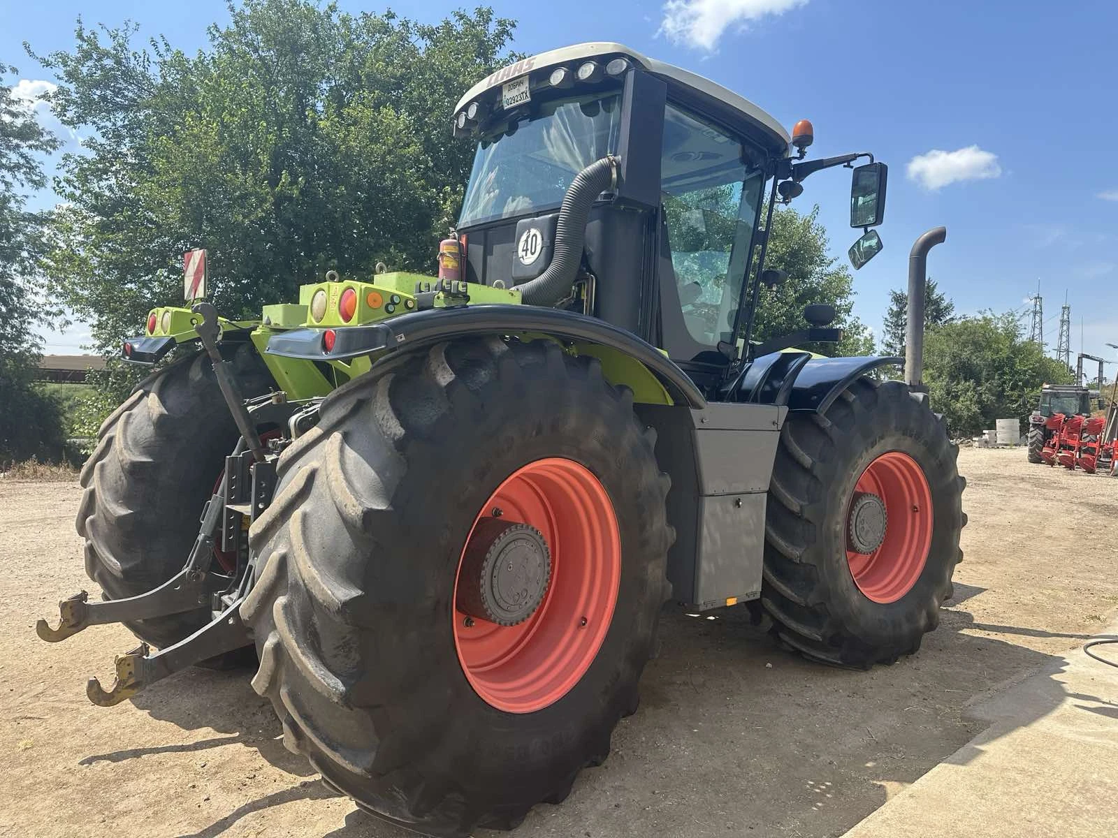 Трактор Claas Xerion 3300, снимка 6 - Селскостопанска техника - 55655122