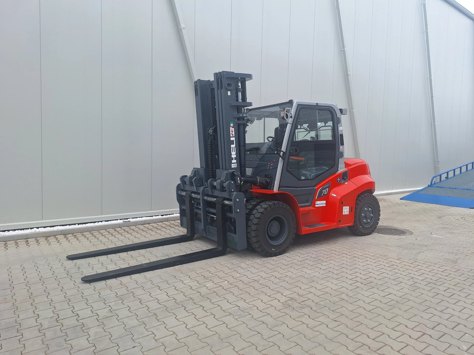 Мотокар HELI CPCD70, снимка 3 - Индустриална техника - 54056566