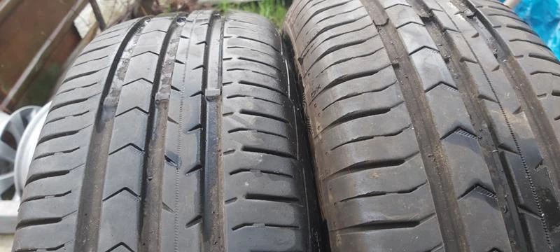 Гуми Летни 175/65R15, снимка 2 - Гуми и джанти - 32787353