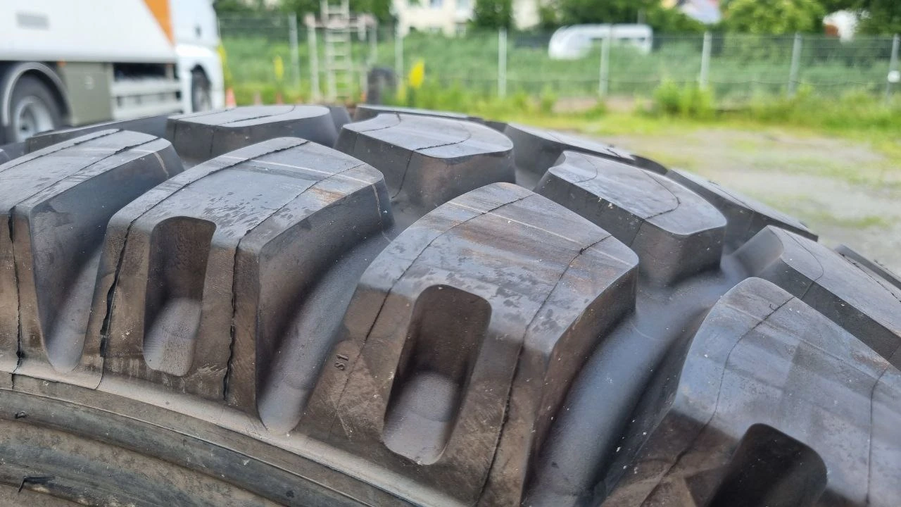    395/85R20 | Mobile.bg   6