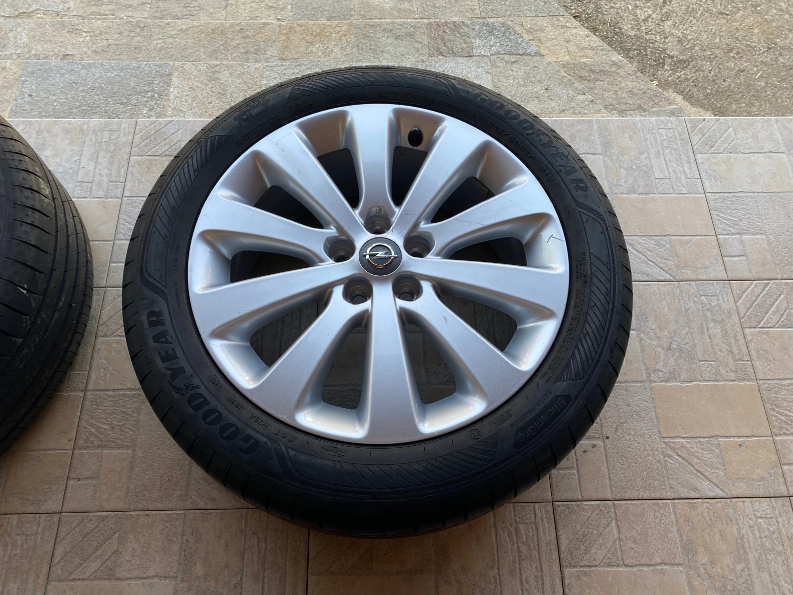 ���� � ������ 215/50R17 �� Opel Mokka | Mobile.bg � ����������� 5