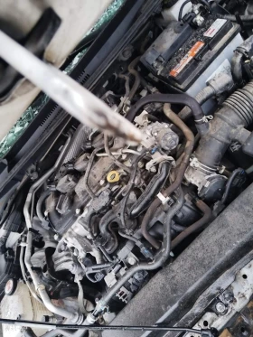 Toyota Corolla 1.5 i, снимка 8