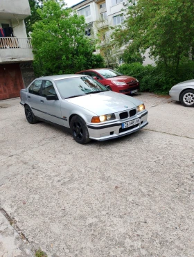 BMW 318 Газ ! , снимка 2
