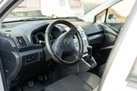 Toyota Corolla verso, снимка 6