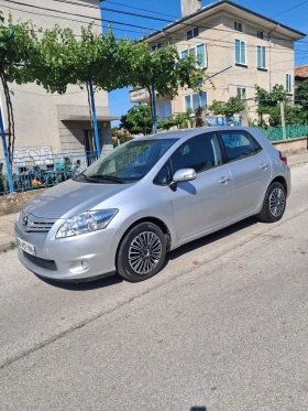 Toyota Auris 2.0D4D ШЕСТ СКОРОСТИ, снимка 6
