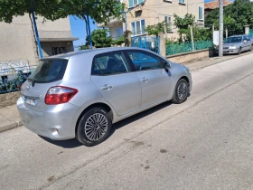 Toyota Auris 2.0D4D ШЕСТ СКОРОСТИ, снимка 10