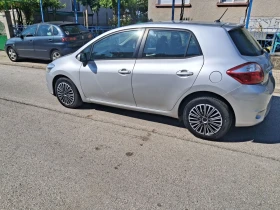 Toyota Auris 2.0D4D ШЕСТ СКОРОСТИ, снимка 8