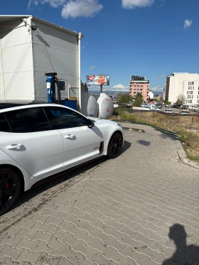 Обява за продажба на Kia Stinger Gt 3.3 full  ~80 000 лв. - изображение 3 | Auto.bg Обява за продажба на Kia Stinger Gt 3.3 full  ~80 000 лв. - изображение 3