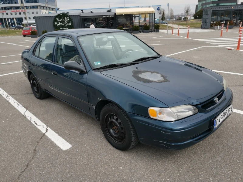 Toyota Corolla, снимка 4 - Автомобили и джипове - 46916972