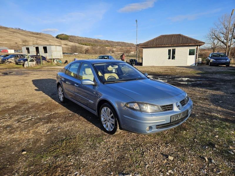 Renault Laguna 2.0i 16V , снимка 3 - Автомобили и джипове - 48434376