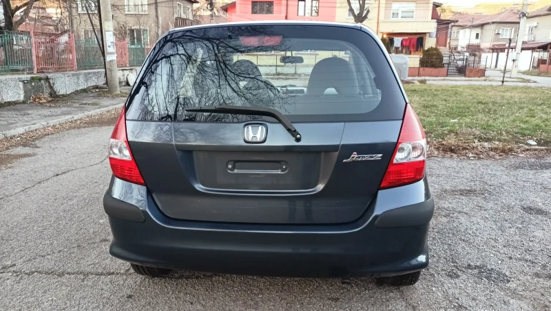 Honda Jazz 1.3 i 80c.s., снимка 7 - Автомобили и джипове - 48482697