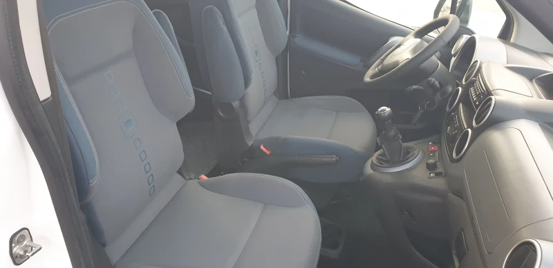 Citroen Berlingo 1.6hdi, снимка 9 - Автомобили и джипове - 49302829