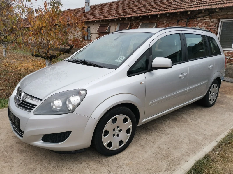 Opel Zafira 1.6i ECO flex, снимка 2 - Автомобили и джипове - 52558826