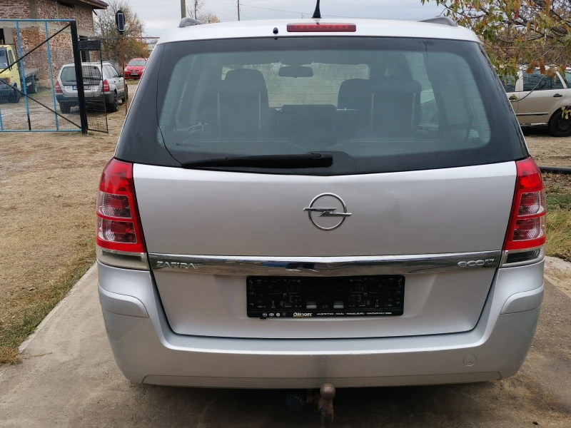 Opel Zafira 1.6i ECO flex, снимка 6 - Автомобили и джипове - 52558826