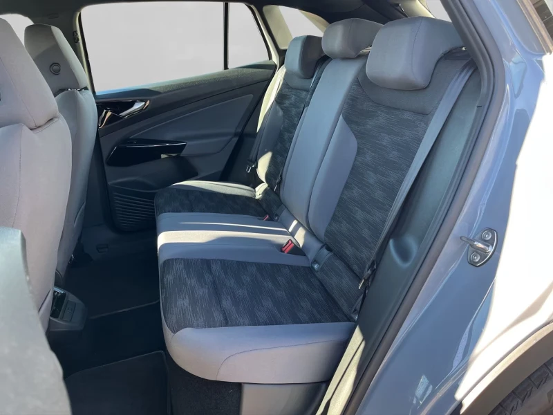 VW ID.4 PURE/170HP/NAVI/AHK/LED/CPLAY/534gpr, снимка 14 - Автомобили и джипове - 52277189
