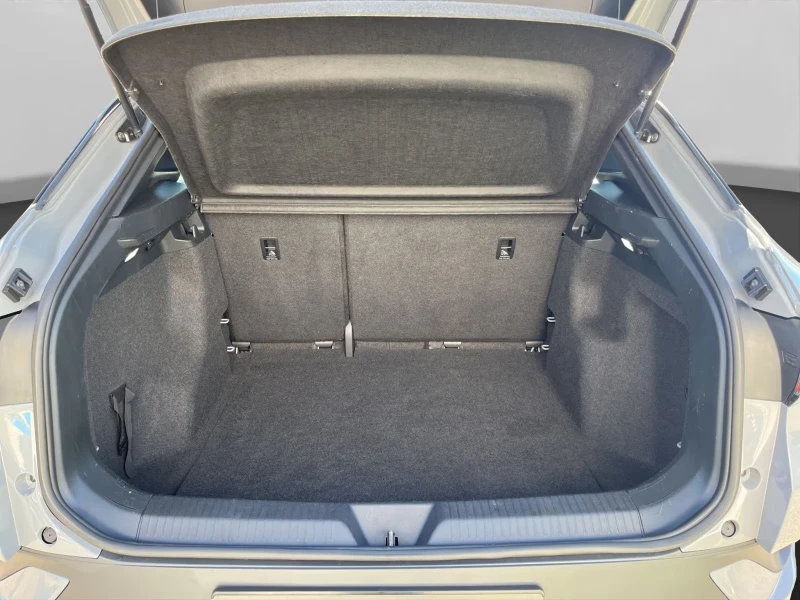 VW ID.4 PURE/170HP/NAVI/AHK/LED/CPLAY/534gpr, снимка 16 - Автомобили и джипове - 52277189