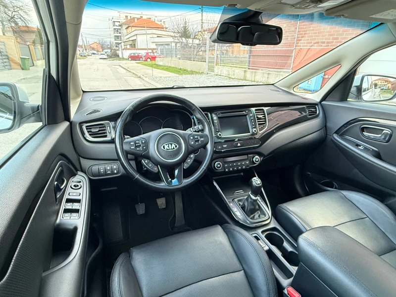 Kia Carens 1.7D-ШВЕЙЦАРИЯ-7места-FULL-FULL, снимка 9 - Автомобили и джипове - 52753011