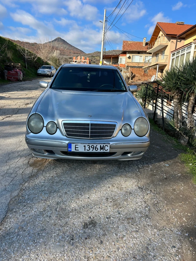 Mercedes-Benz E 270 Автомат , снимка 2 - Автомобили и джипове - 52921057
