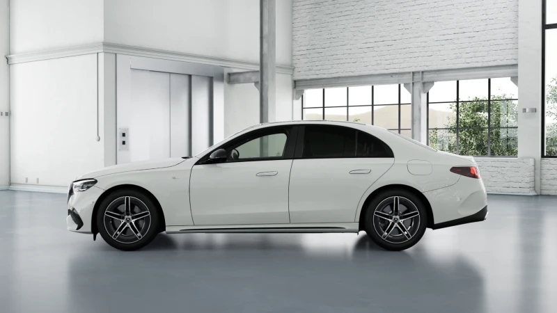 Mercedes-Benz E 300 е 4MATIC, снимка 7 - Автомобили и джипове - 53255912