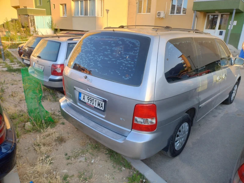 Kia Carnival  , снимка 2 - Автомобили и джипове - 53293618