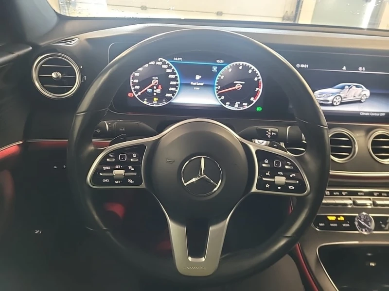 Mercedes-Benz E 450 * 4Matic* Burmaster* Pano* 360, снимка 12 - Автомобили и джипове - 53330412