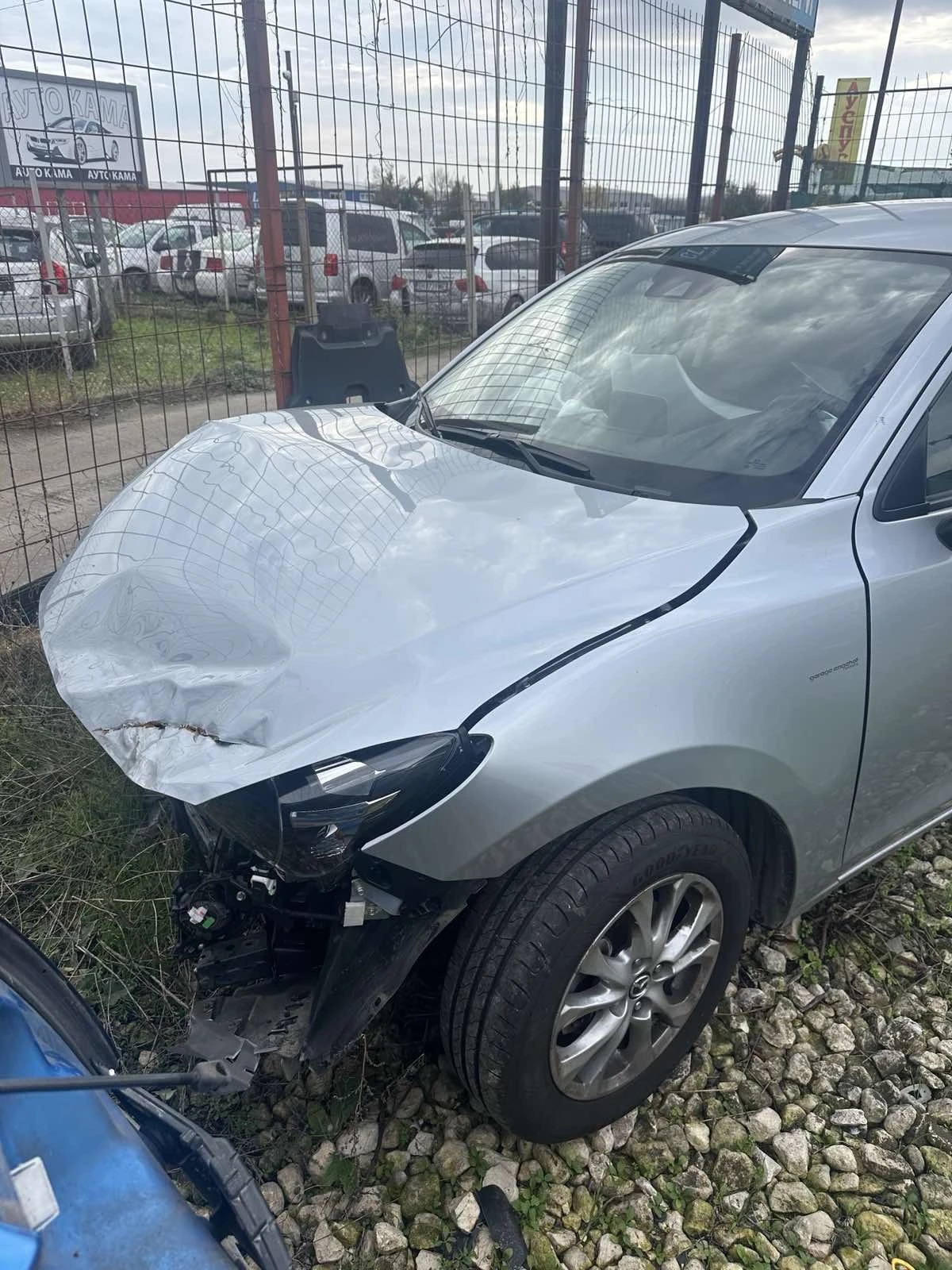 Mazda 2 1.5 i, avtomatik, снимка 1