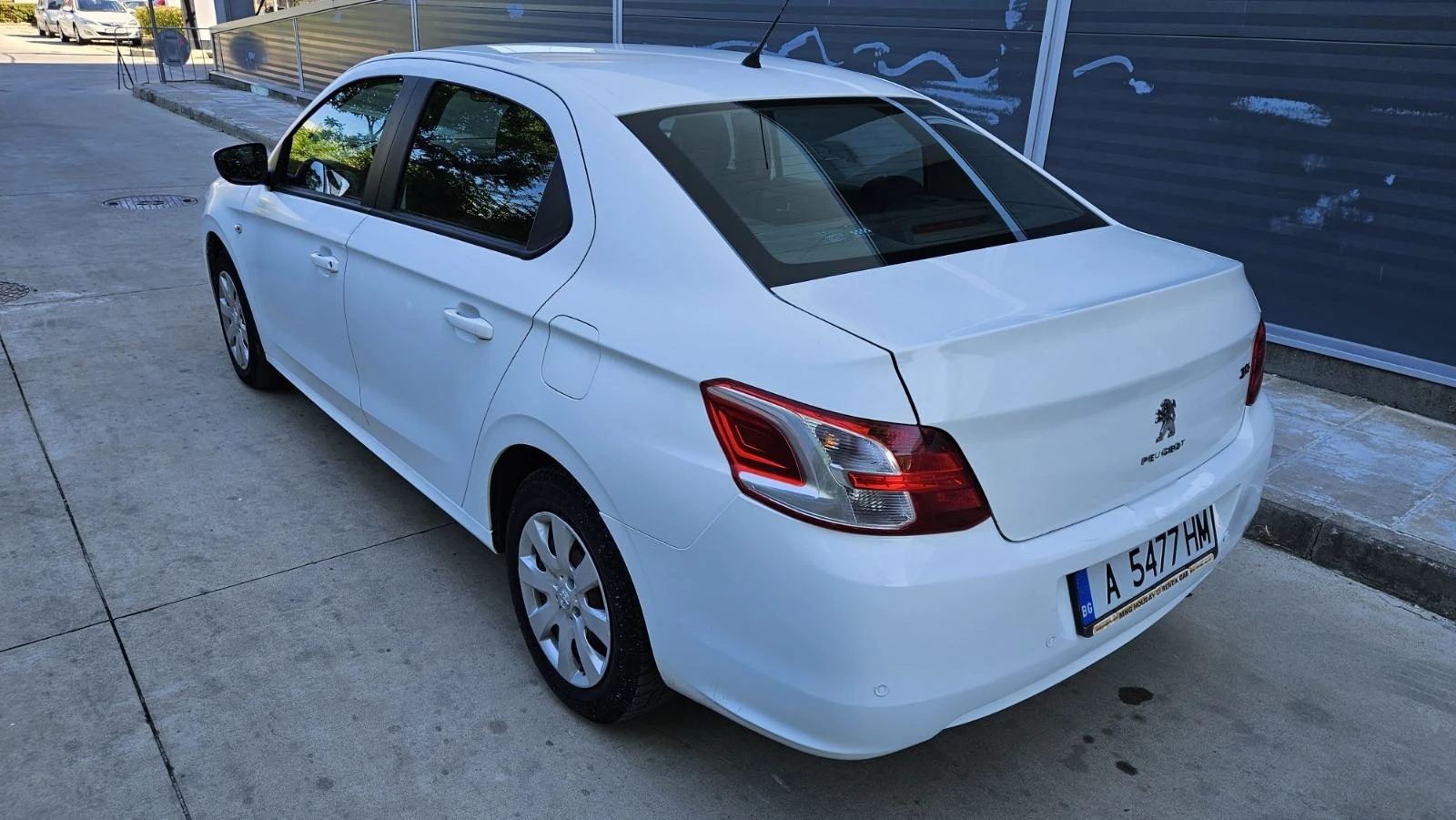 Peugeot 301 1.2i - изображение 6