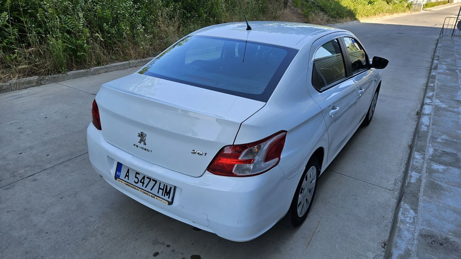 Peugeot 301 1.2i - изображение 4