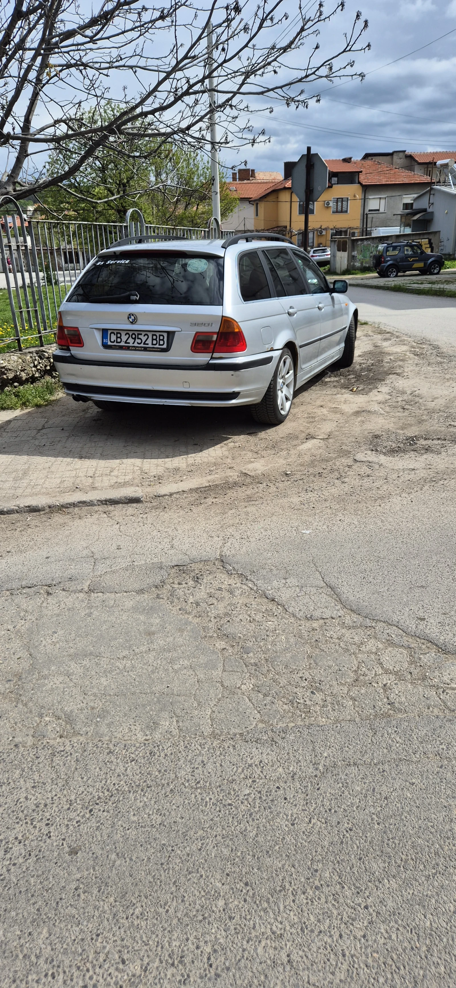 BMW 320  - изображение 4