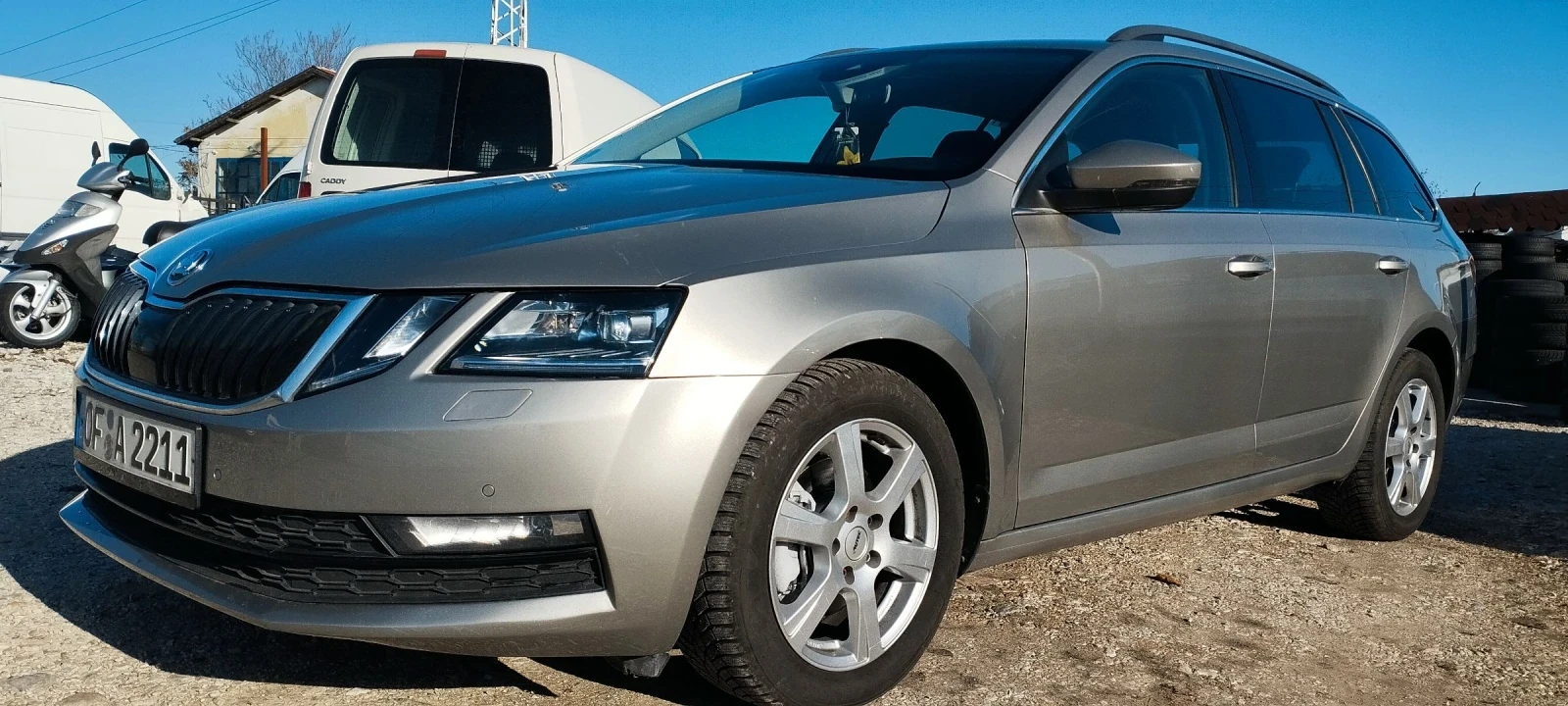 Skoda Octavia 2.0TDI-150, AVT, Full LED - изображение 2