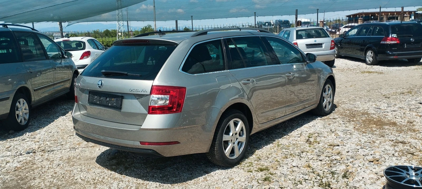 Skoda Octavia 2.0TDI-150, Full LED, Automatic , снимка 4 - Автомобили и джипове - 54489481