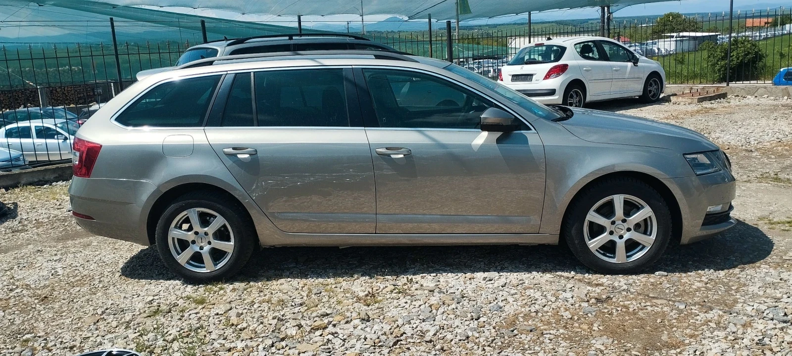 Skoda Octavia 2.0TDI-150, Full LED, Automatic , снимка 7 - Автомобили и джипове - 54489481