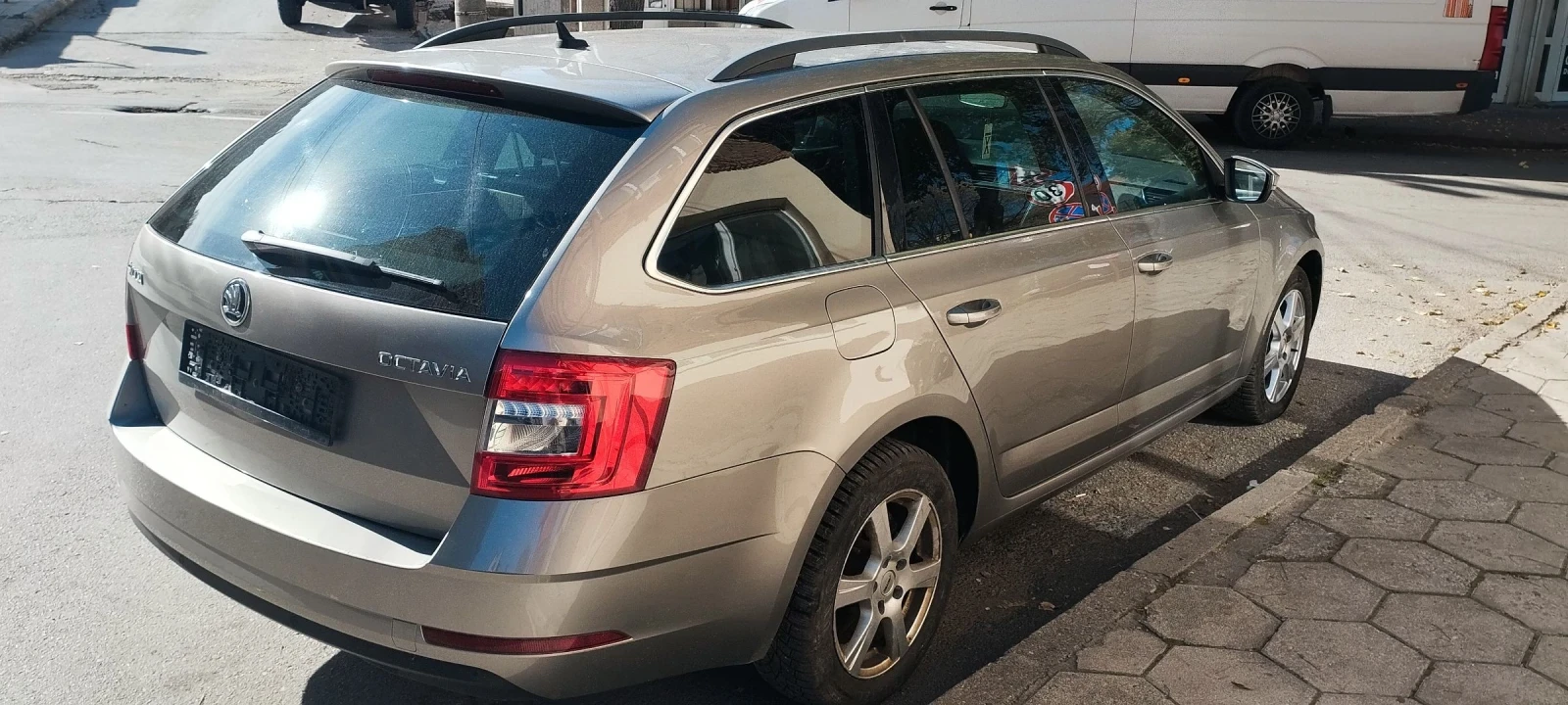 Skoda Octavia 2.0TDI-150, AVT, Fuii LED | Mobile.bg   4