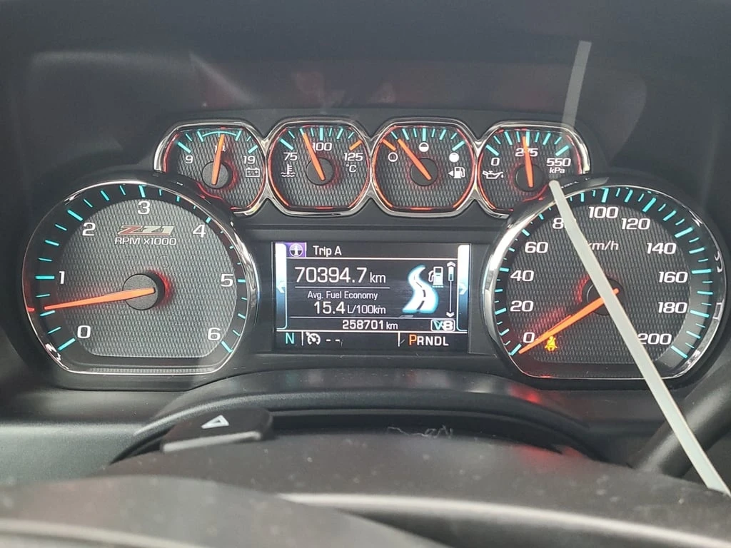 Chevrolet Silverado * LT * CARFAX *  - изображение 9