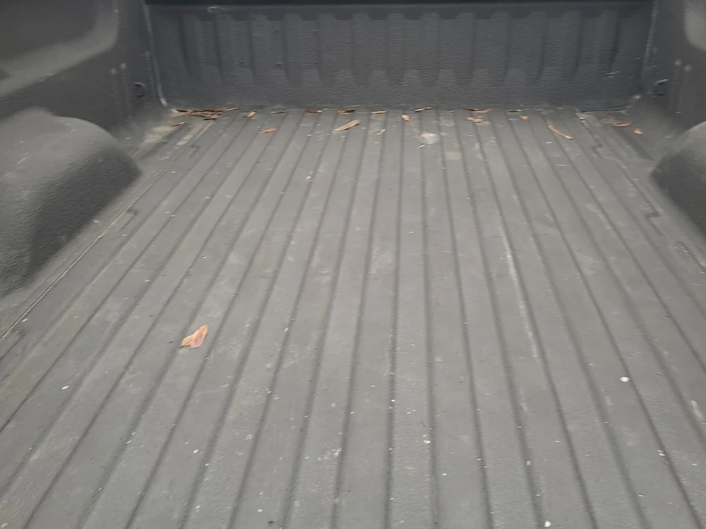 Chevrolet Silverado * LT * CARFAX *  | Mobile.bg   13