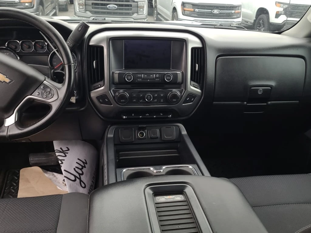 Chevrolet Silverado * LT * CARFAX *  - изображение 10