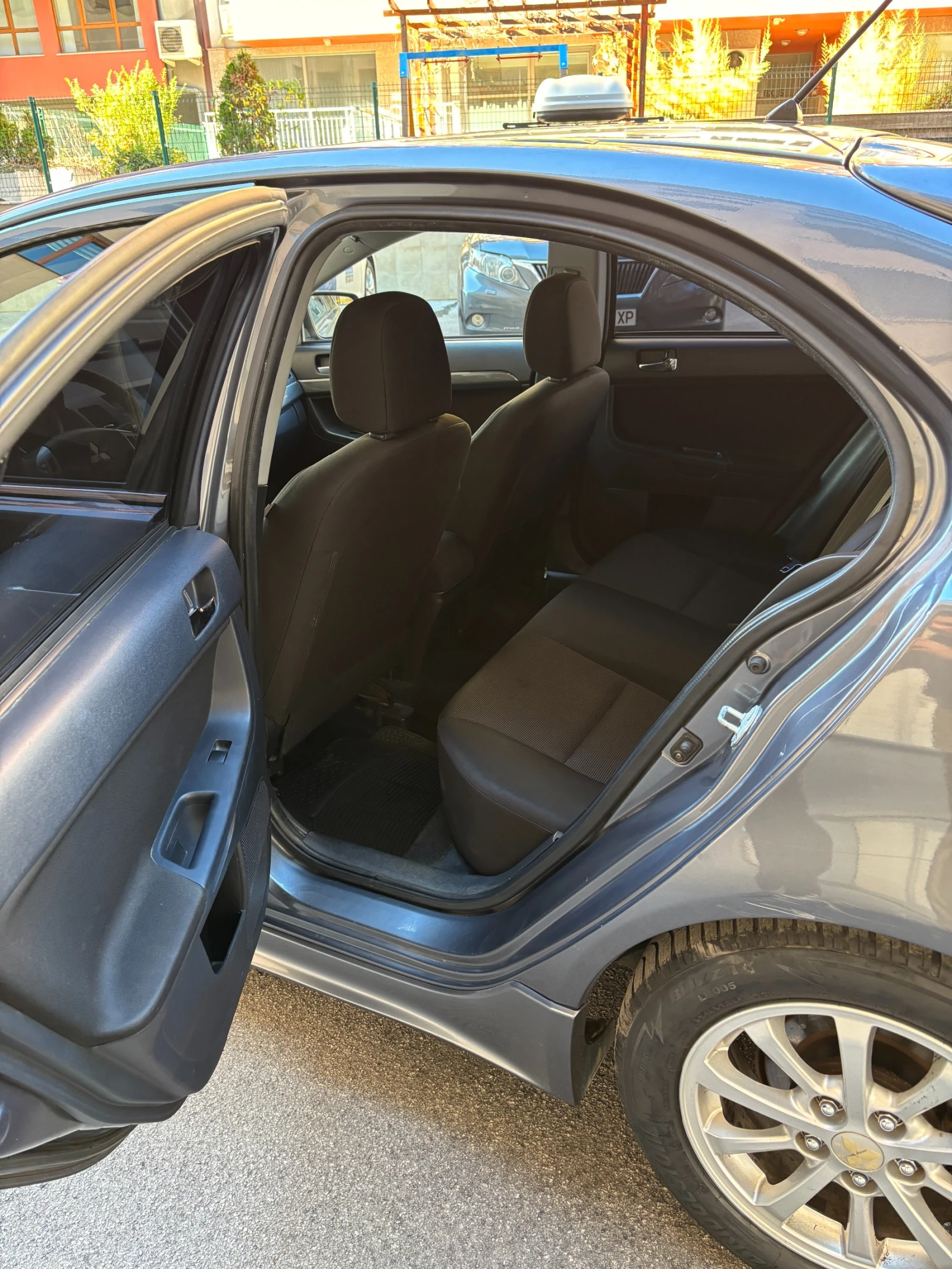 Mitsubishi Lancer Sportback 1.8i - LPG - изображение 10