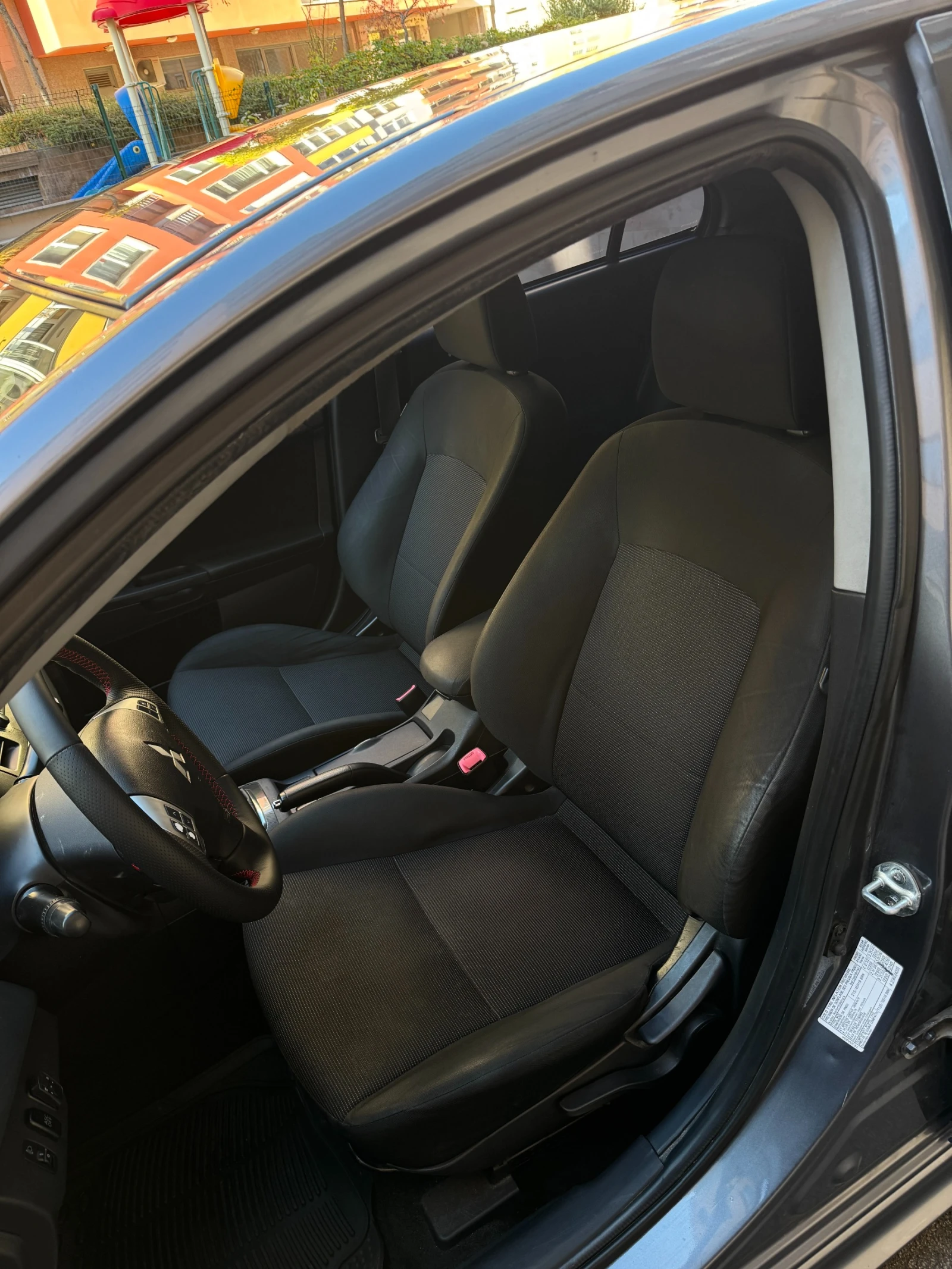 Mitsubishi Lancer Sportback 1.8i - LPG - изображение 9