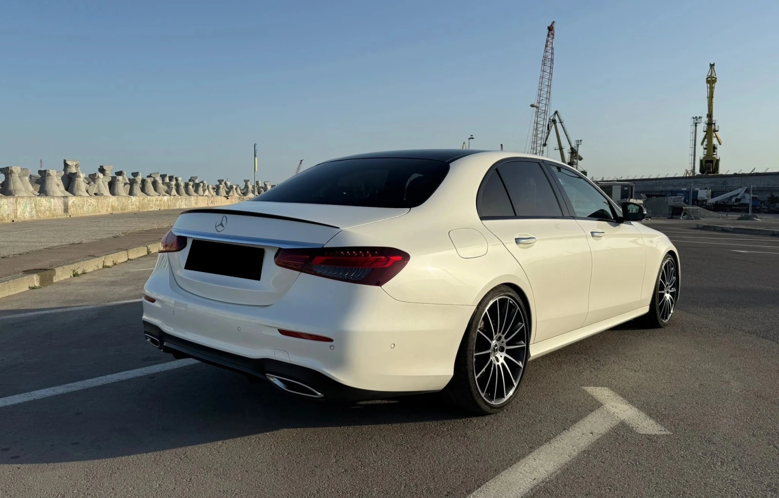 Mercedes-Benz E 400 d 4Matic AMG-Line - изображение 2